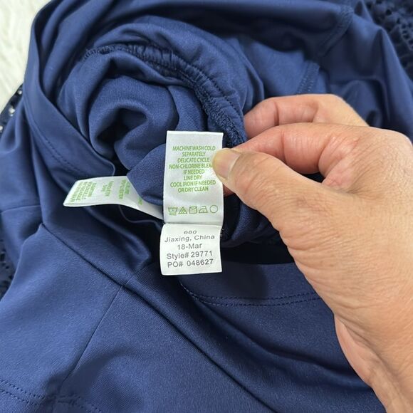 LILLY PULITZER OFF SHOULDER MINI DRESS SIZE SMALL - Picture 10 of 12